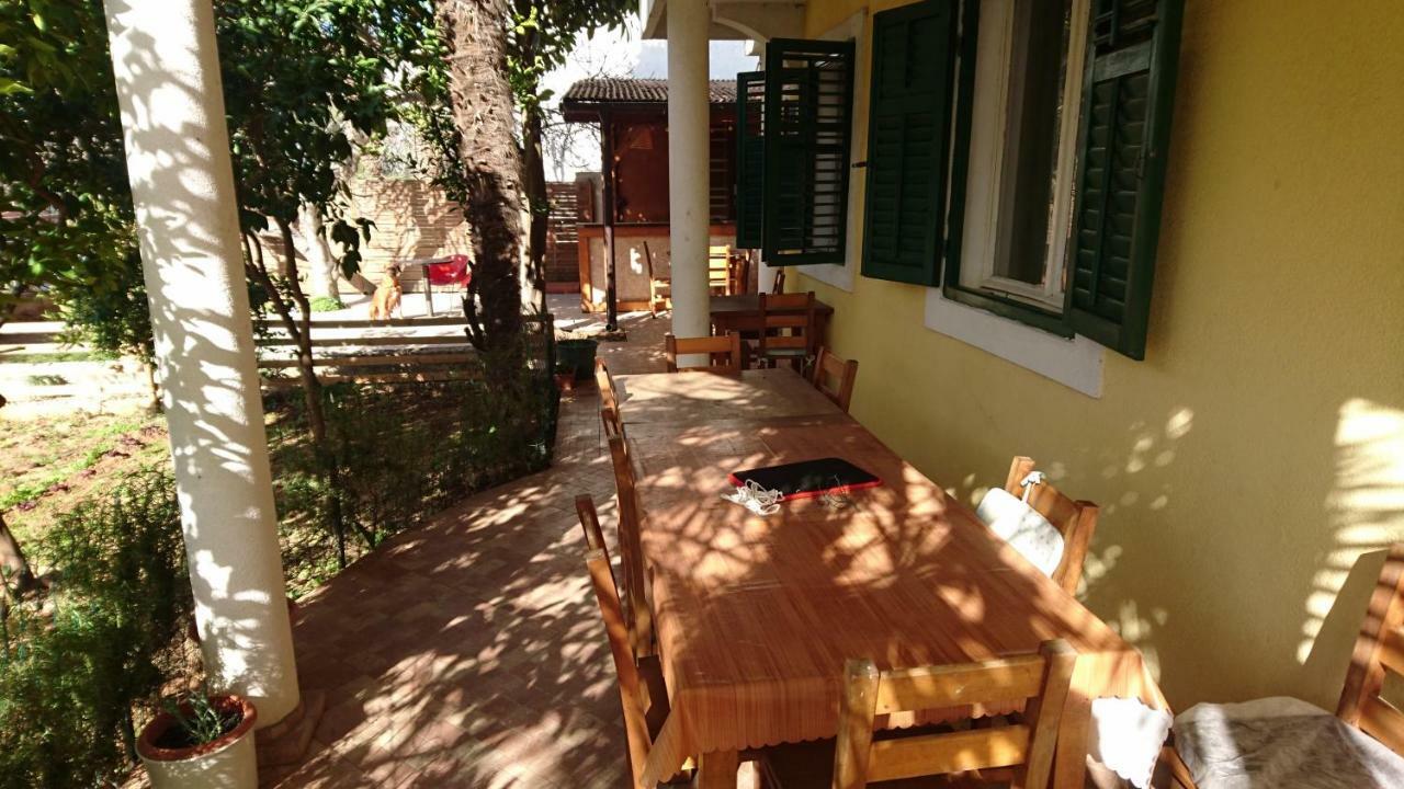 Apartmani Milka Пакоштане Экстерьер фото