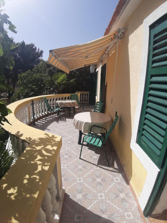 Apartmani Milka Пакоштане Экстерьер фото