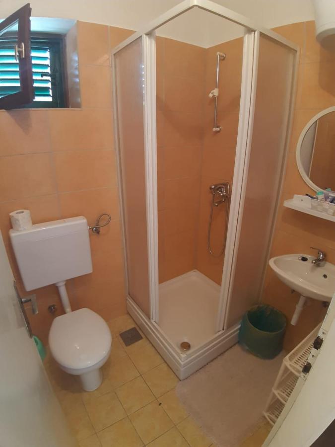 Apartmani Milka Пакоштане Экстерьер фото
