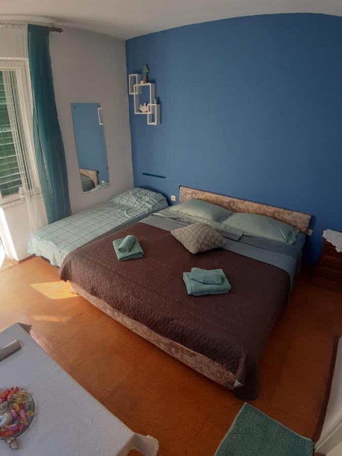 Apartmani Milka Пакоштане Экстерьер фото
